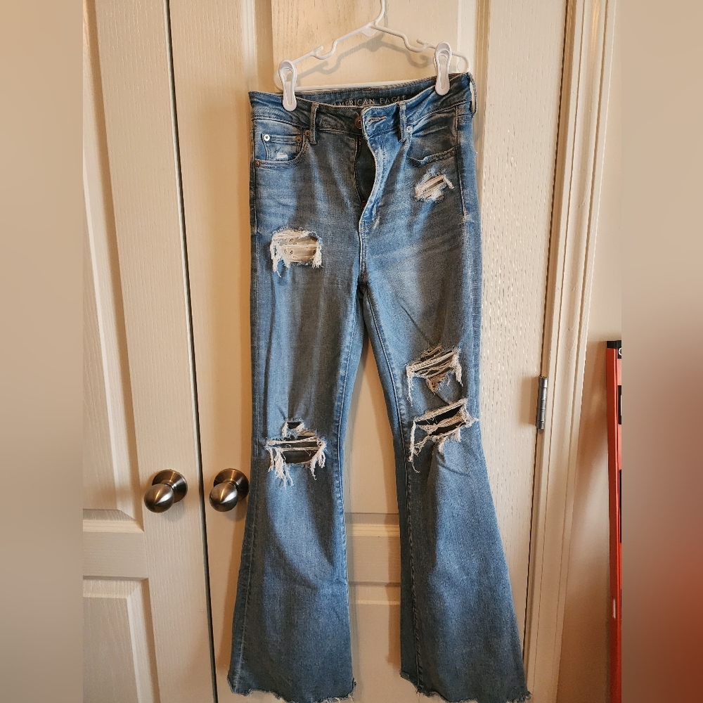 American Eagle Super Hi-Rise Flare Jeans, size 4